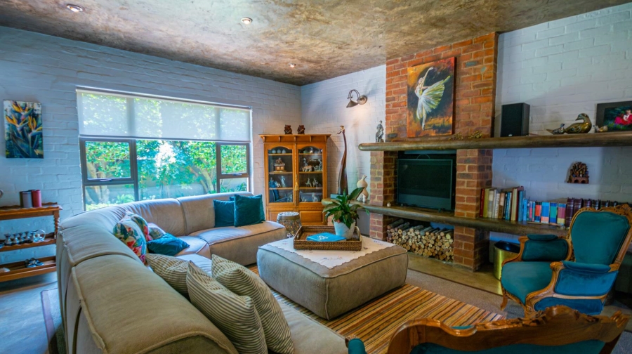 4 Bedroom Property for Sale in Boardwalk Manor Gauteng