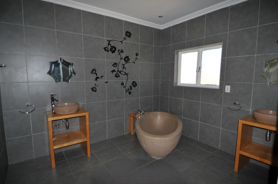 3 Bedroom Property for Sale in Moreleta Park Gauteng