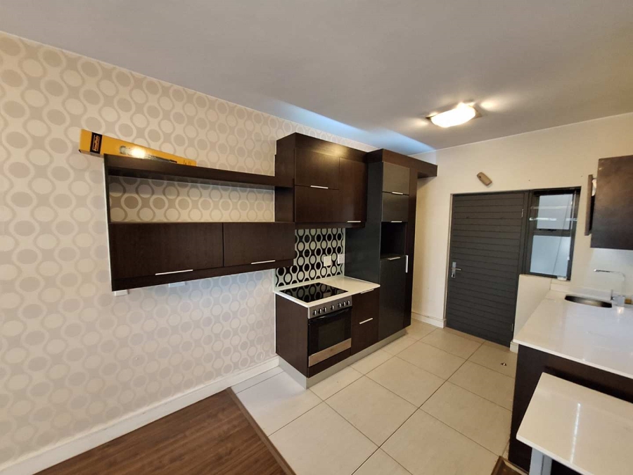 To Let 2 Bedroom Property for Rent in Rivonia Gauteng