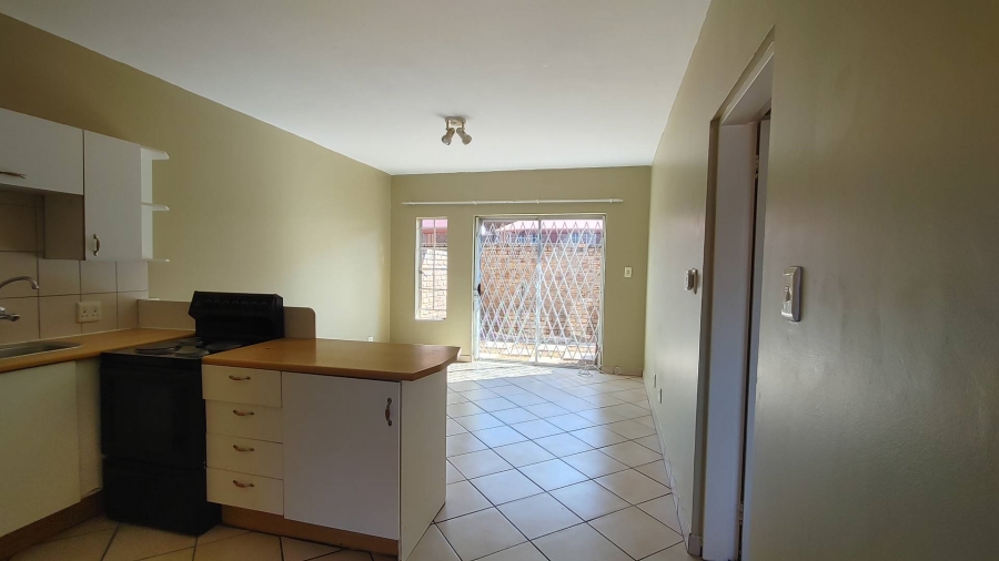 To Let 1 Bedroom Property for Rent in Highveld Ext 12 Gauteng