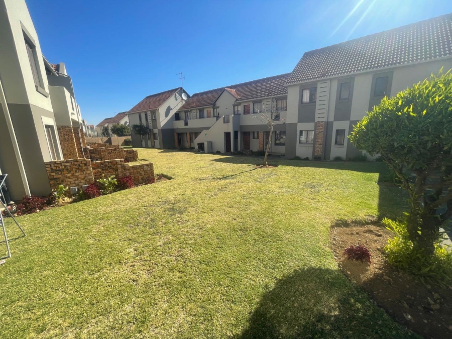 1 Bedroom Property for Sale in Esther Park Gauteng