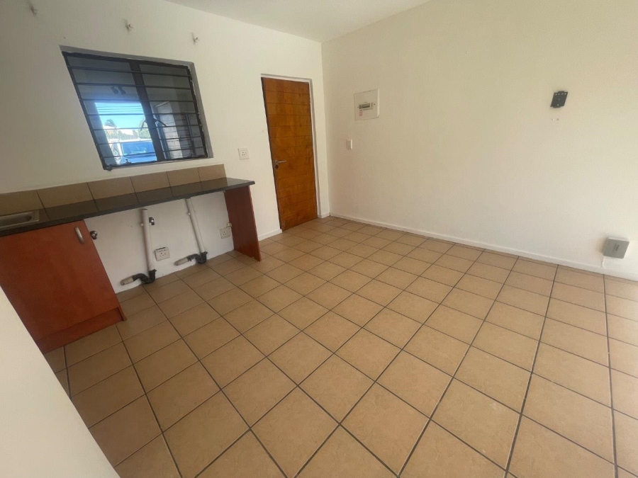 1 Bedroom Property for Sale in Esther Park Gauteng