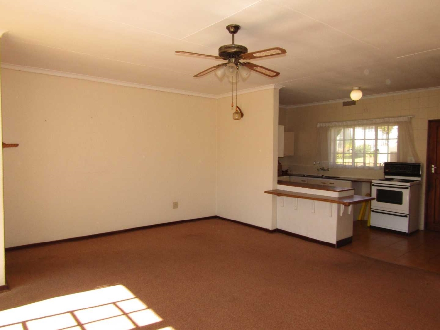 2 Bedroom Property for Sale in Helderkruin Gauteng