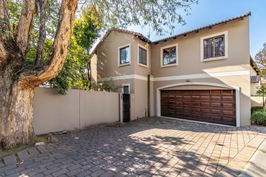 To Let 3 Bedroom Property for Rent in Barbeque Downs Gauteng