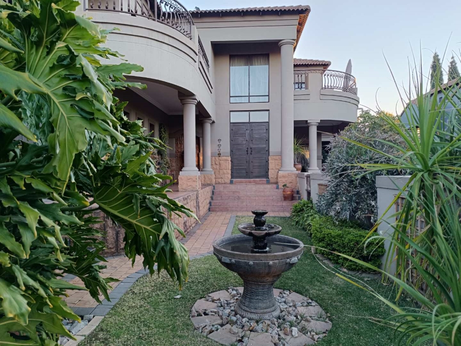 5 Bedroom Property for Sale in Midstream Estate Gauteng