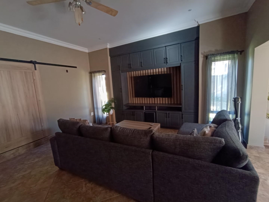 5 Bedroom Property for Sale in Midstream Estate Gauteng