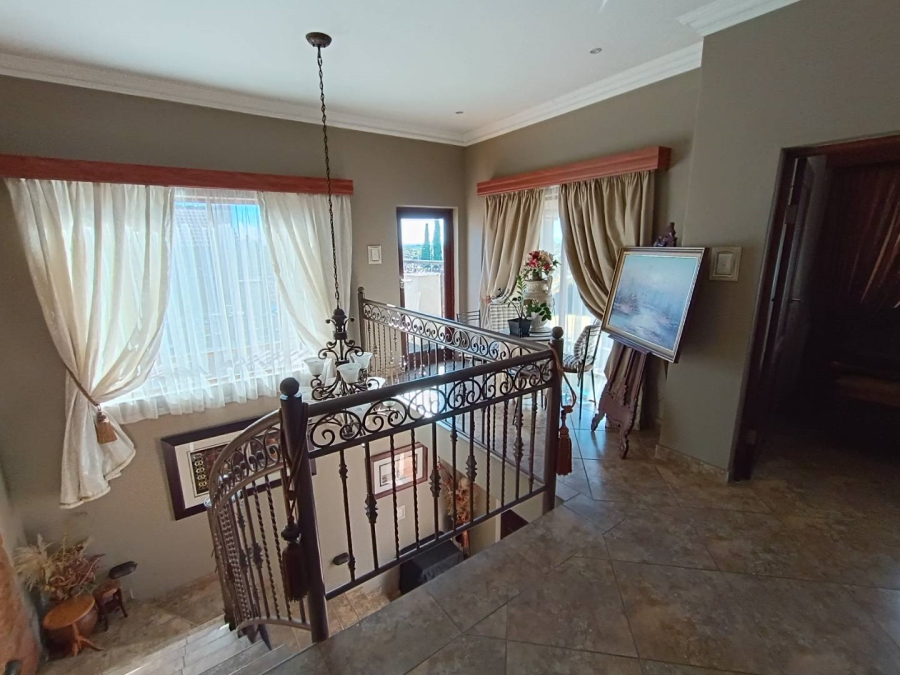 5 Bedroom Property for Sale in Midstream Estate Gauteng