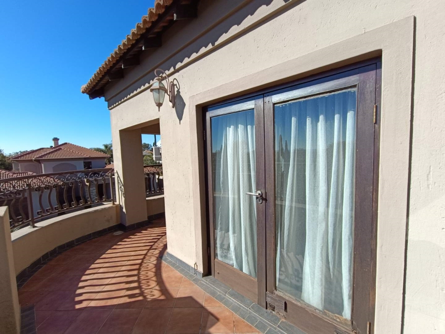 5 Bedroom Property for Sale in Midstream Estate Gauteng