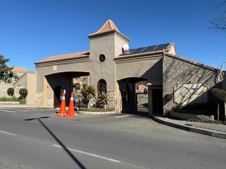 To Let 1 Bedroom Property for Rent in Lonehill Gauteng