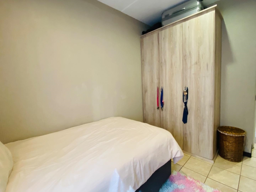 3 Bedroom Property for Sale in Wilgeheuwel Gauteng