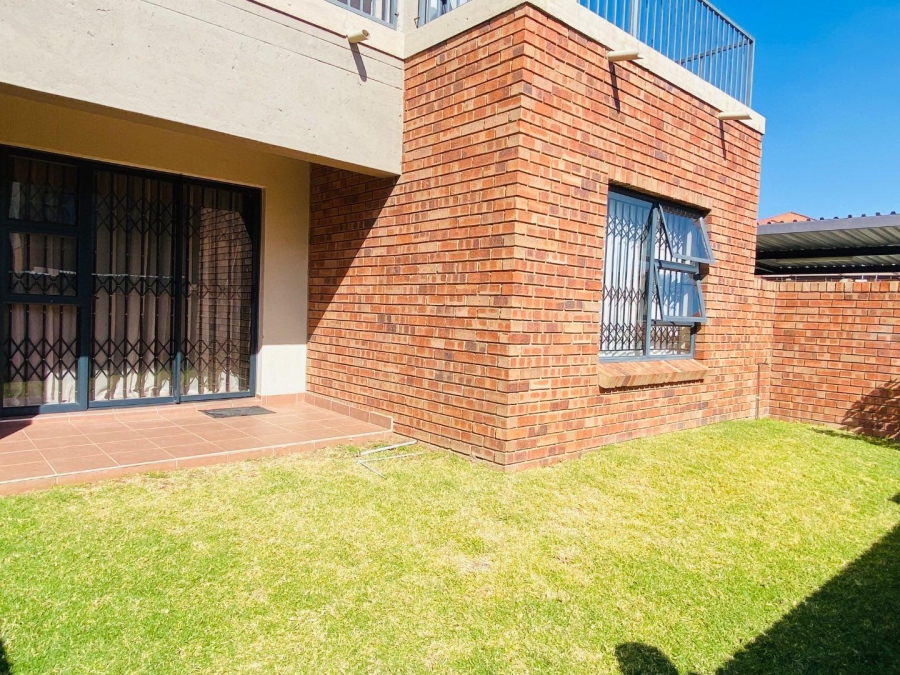 3 Bedroom Property for Sale in Wilgeheuwel Gauteng