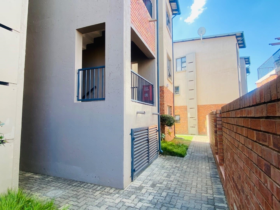3 Bedroom Property for Sale in Wilgeheuwel Gauteng