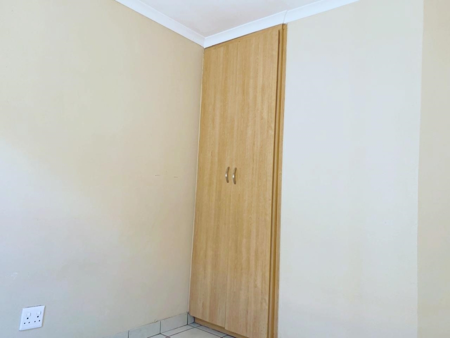 2 Bedroom Property for Sale in Kempton Park Gauteng