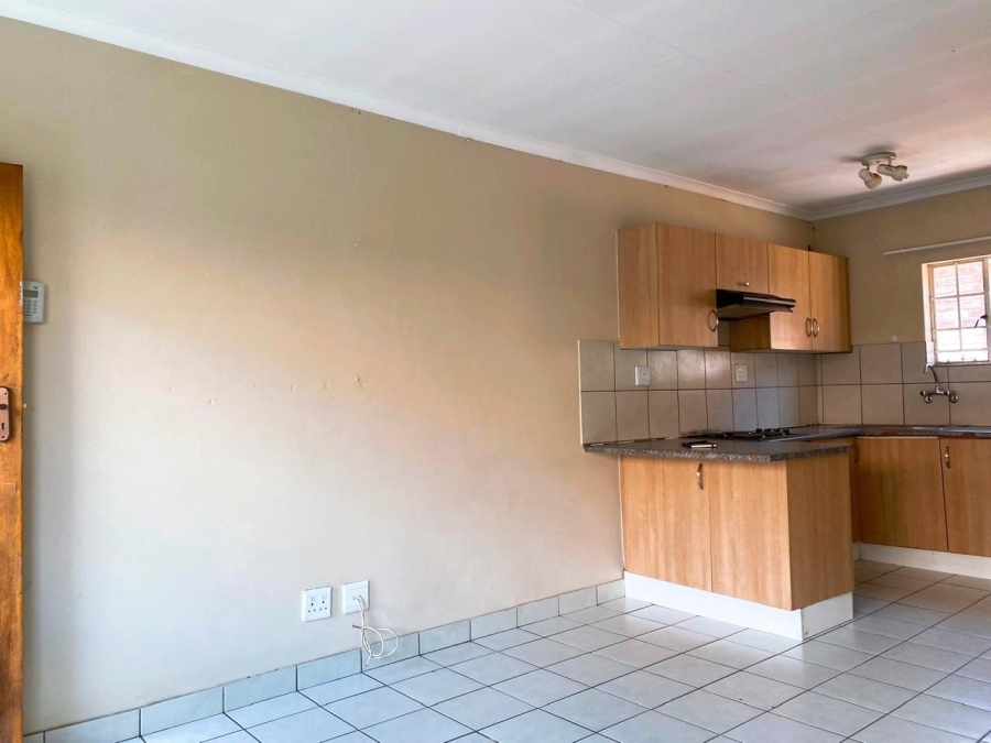 2 Bedroom Property for Sale in Kempton Park Gauteng