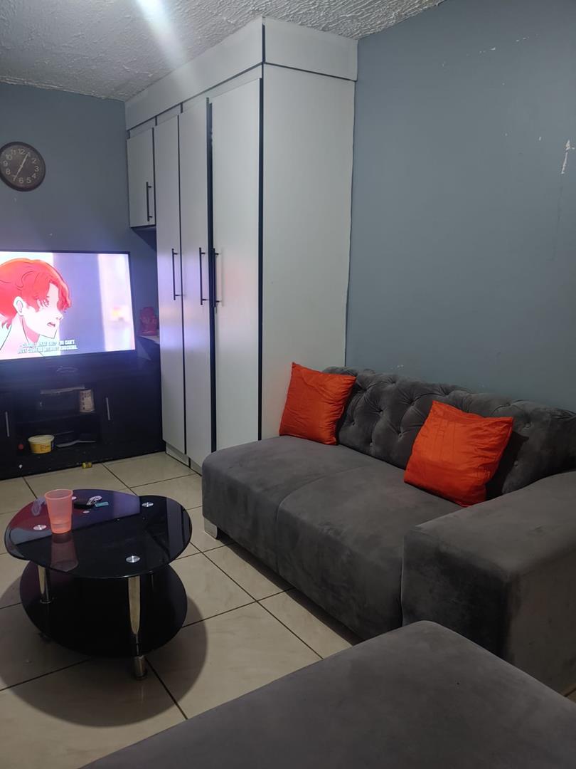 To Let 2 Bedroom Property for Rent in Silverton Gauteng