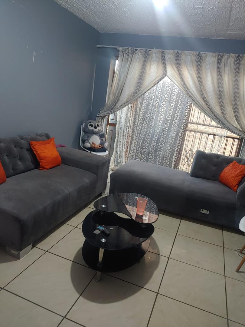 To Let 2 Bedroom Property for Rent in Silverton Gauteng