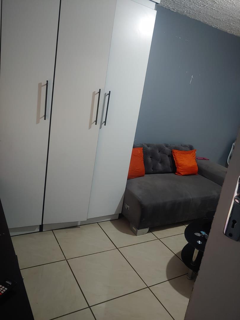 To Let 2 Bedroom Property for Rent in Silverton Gauteng