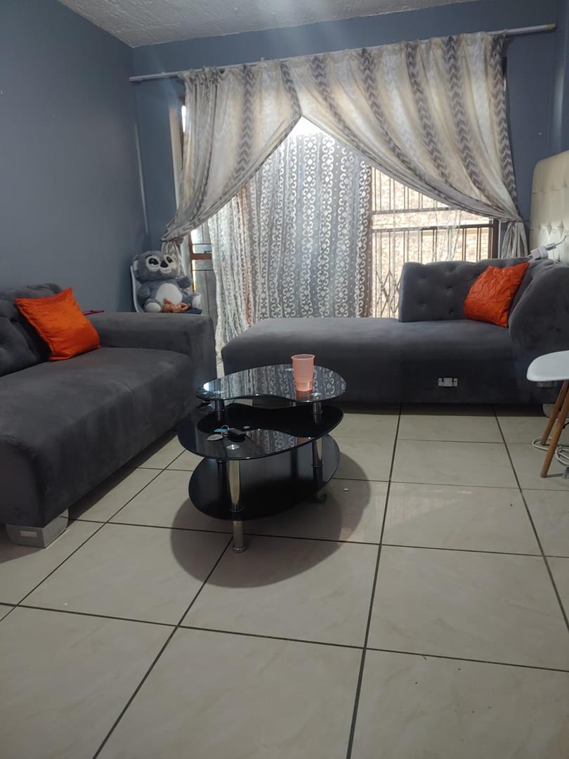 To Let 2 Bedroom Property for Rent in Silverton Gauteng