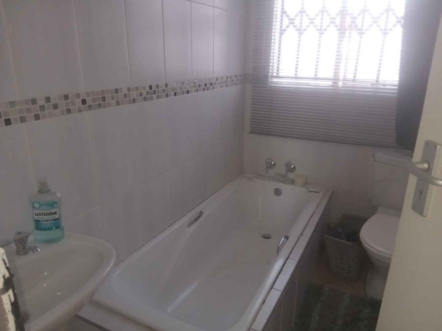 3 Bedroom Property for Sale in Theresa Park Gauteng