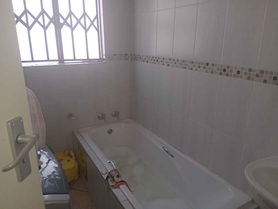 3 Bedroom Property for Sale in Theresa Park Gauteng