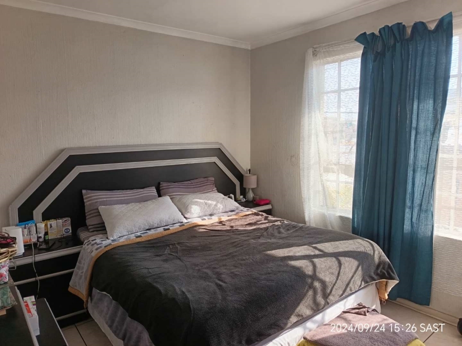 2 Bedroom Property for Sale in Delarey Gauteng
