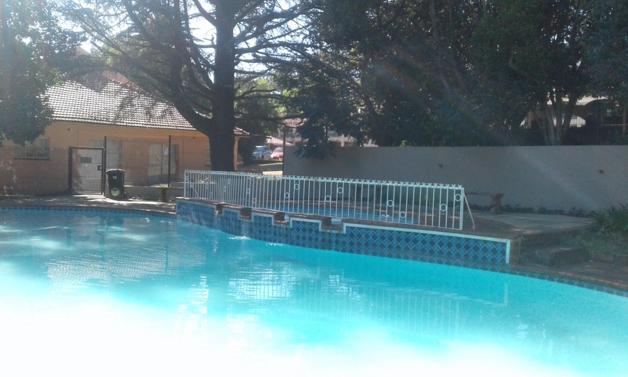 1 Bedroom Property for Sale in Albertville Gauteng