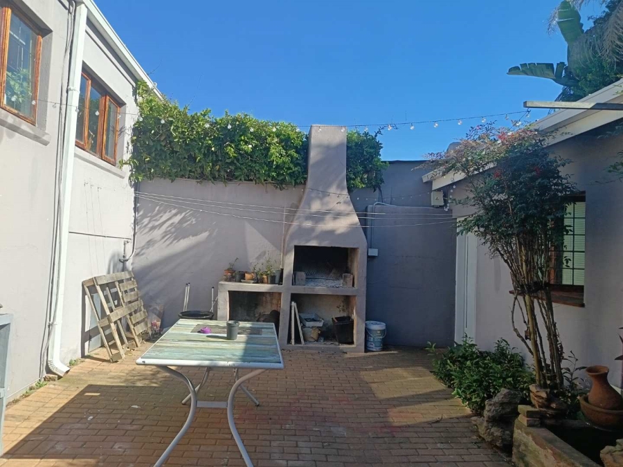 2 Bedroom Property for Sale in Melville Gauteng