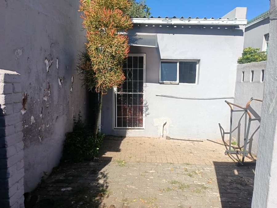 2 Bedroom Property for Sale in Melville Gauteng