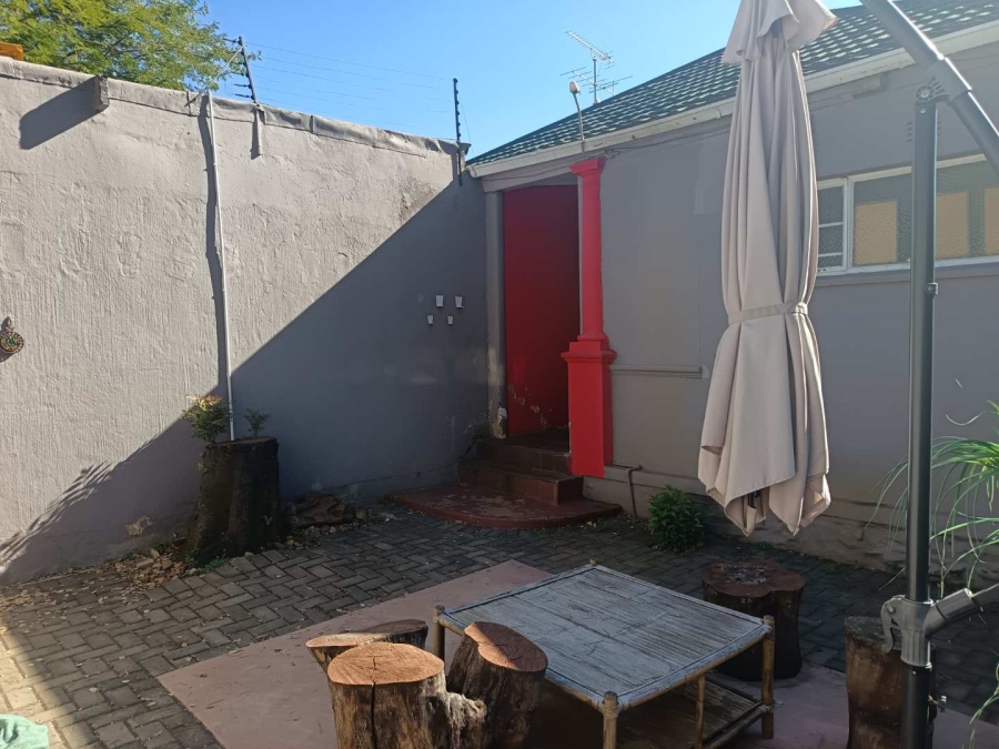 2 Bedroom Property for Sale in Melville Gauteng