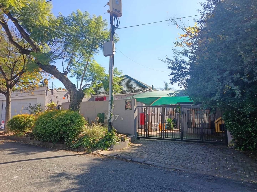 2 Bedroom Property for Sale in Melville Gauteng