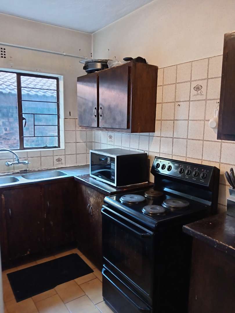 2 Bedroom Property for Sale in Windsor Gauteng