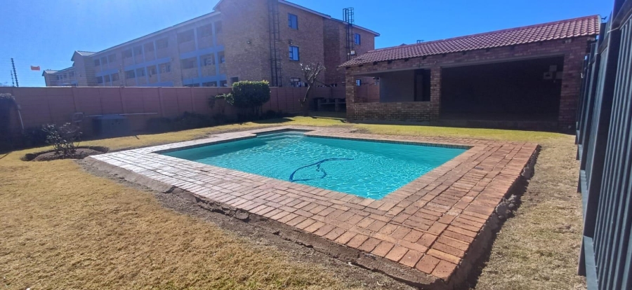 3 Bedroom Property for Sale in Groblerpark Gauteng