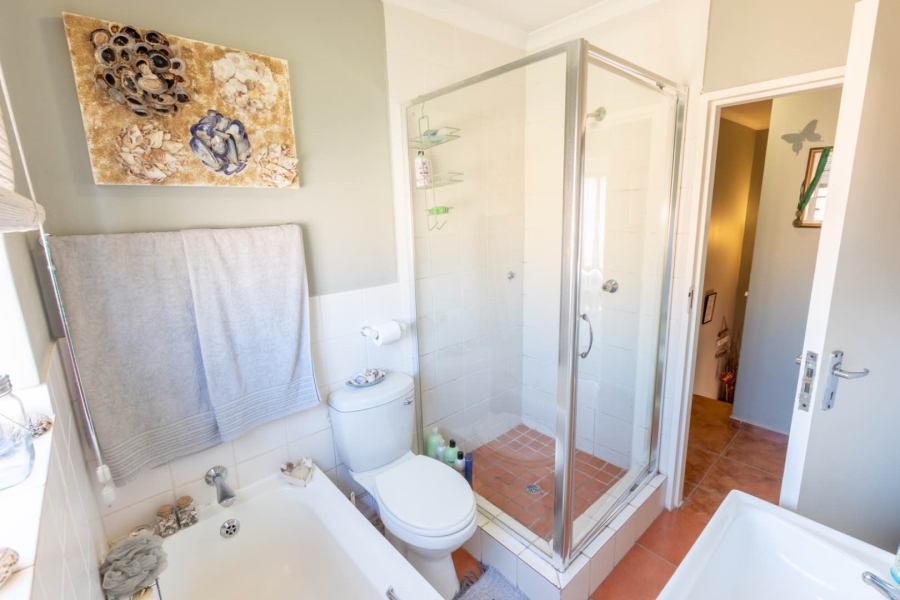 2 Bedroom Property for Sale in Wilgeheuwel Gauteng