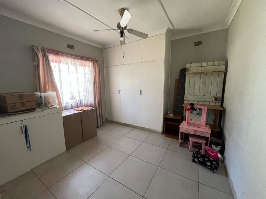 3 Bedroom Property for Sale in Queenswood Gauteng