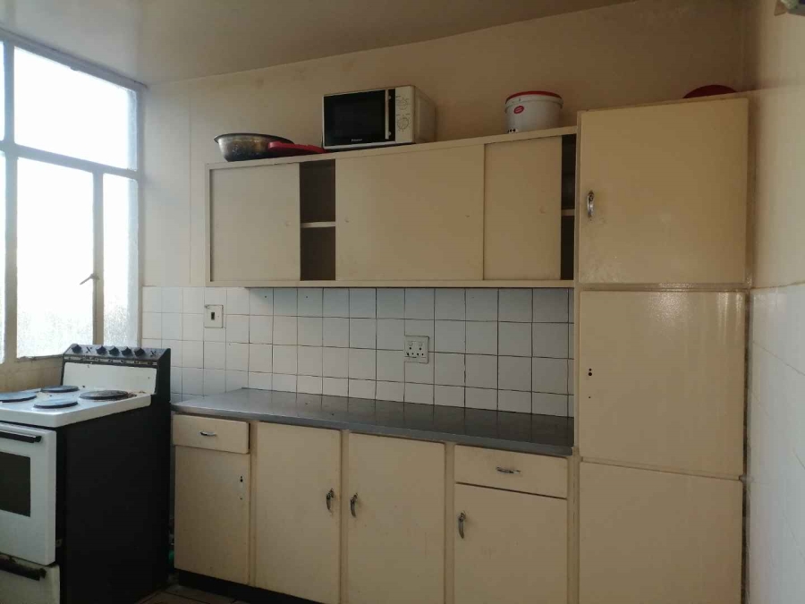 2 Bedroom Property for Sale in Berea Gauteng