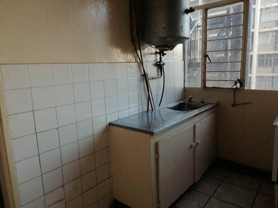 2 Bedroom Property for Sale in Berea Gauteng