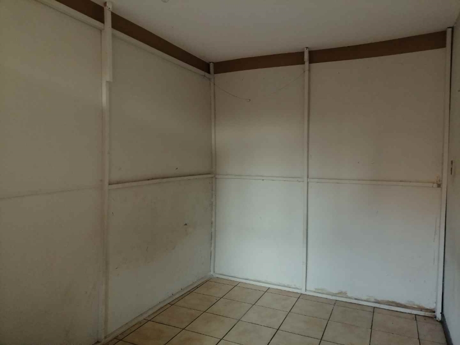 2 Bedroom Property for Sale in Berea Gauteng