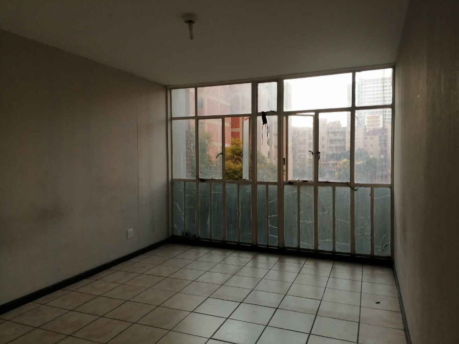 2 Bedroom Property for Sale in Berea Gauteng