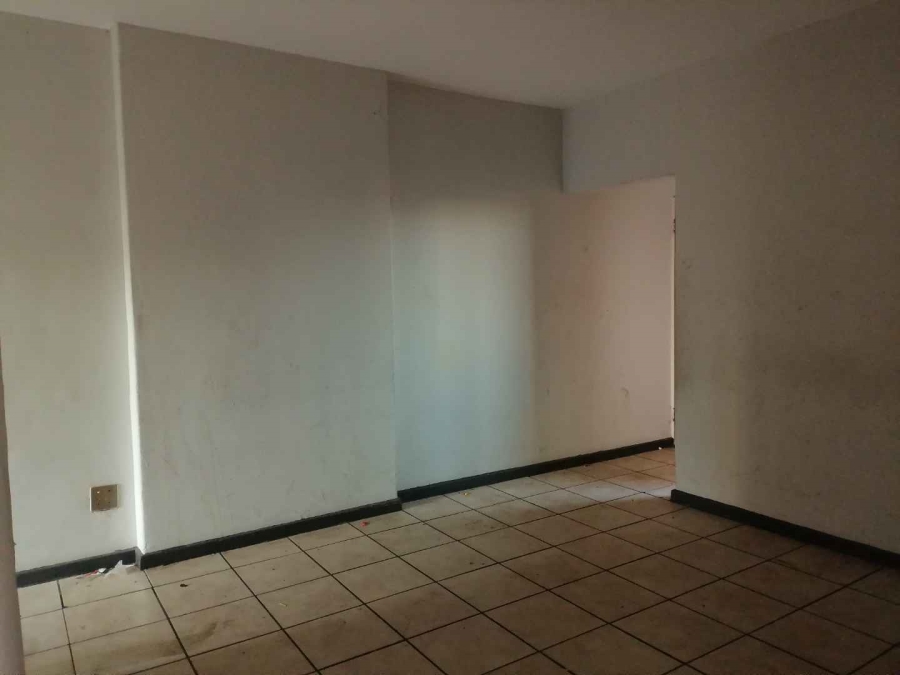 2 Bedroom Property for Sale in Berea Gauteng