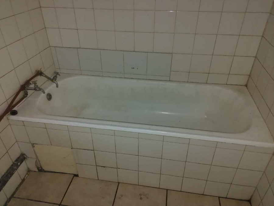 2 Bedroom Property for Sale in Berea Gauteng