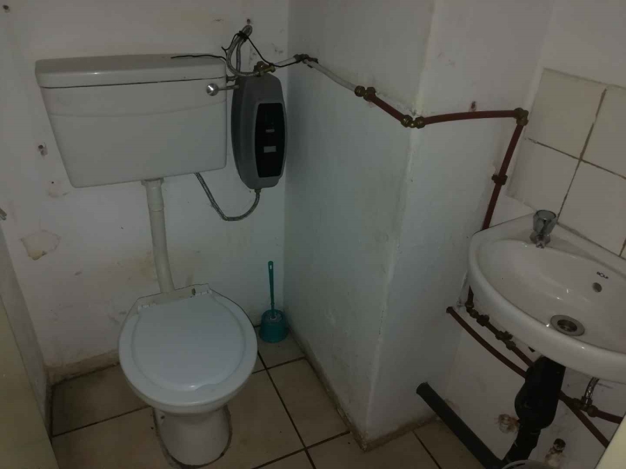 2 Bedroom Property for Sale in Berea Gauteng