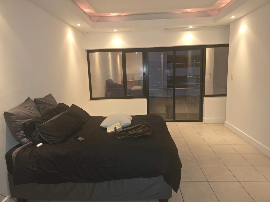 1 Bedroom Property for Sale in Ferreirasdorp Gauteng