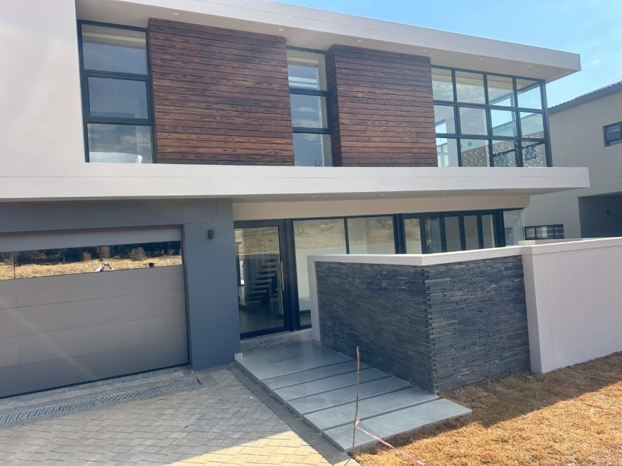5 Bedroom Property for Sale in Eye of Africa Gauteng
