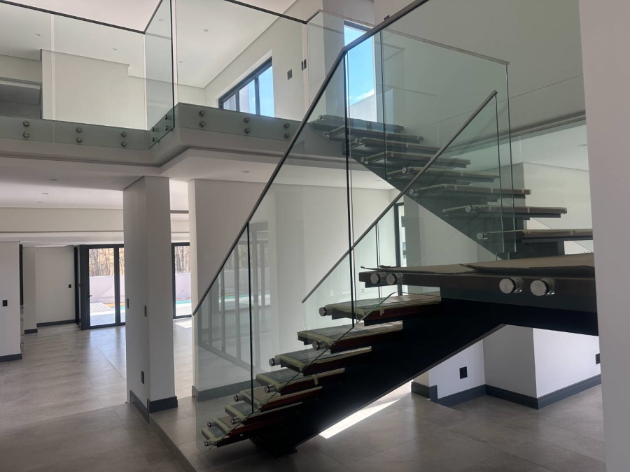 5 Bedroom Property for Sale in Eye of Africa Gauteng