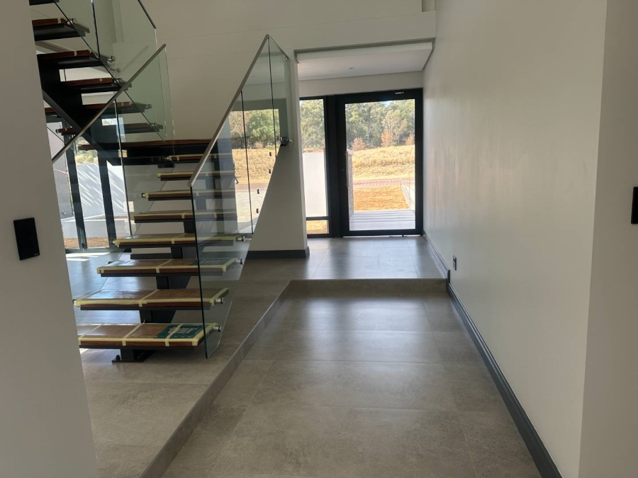 5 Bedroom Property for Sale in Eye of Africa Gauteng
