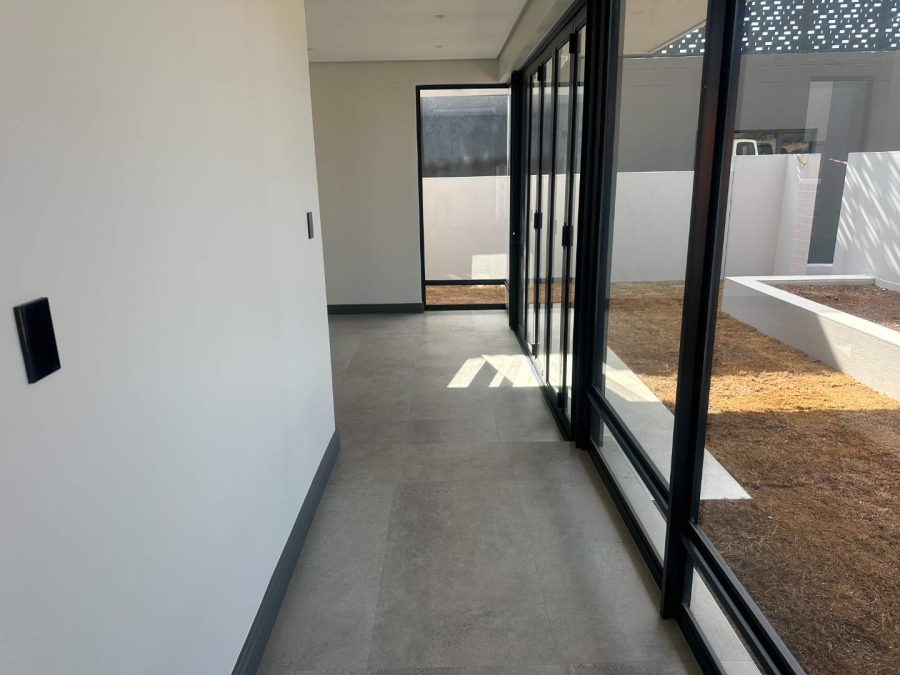 5 Bedroom Property for Sale in Eye of Africa Gauteng
