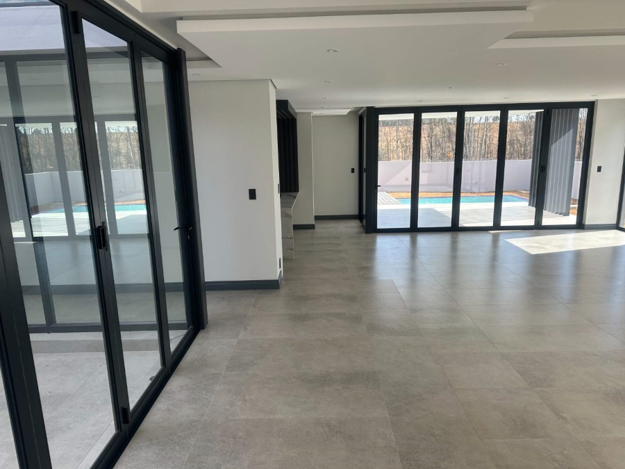 5 Bedroom Property for Sale in Eye of Africa Gauteng