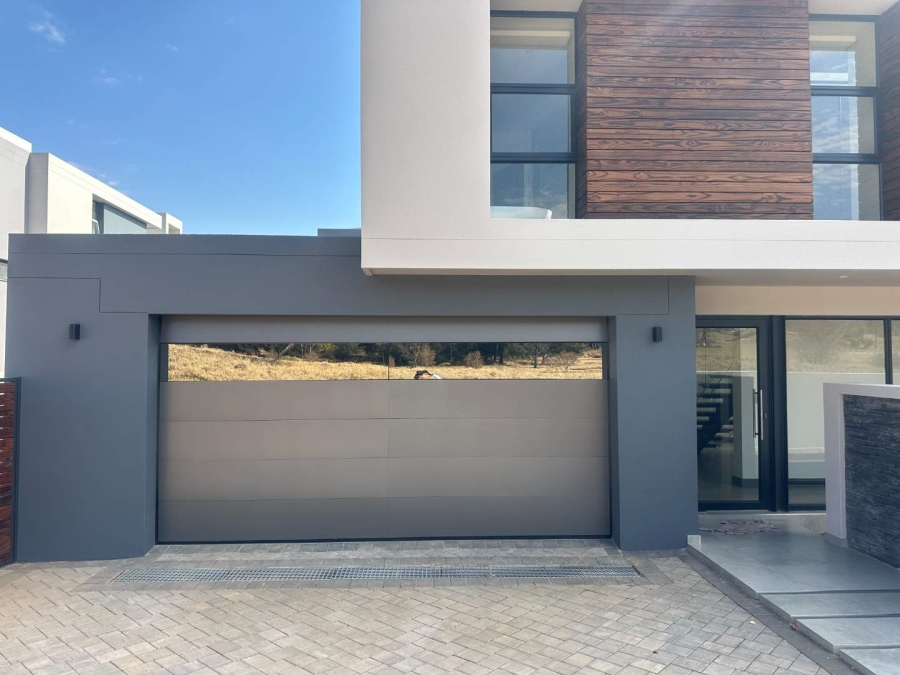 5 Bedroom Property for Sale in Eye of Africa Gauteng