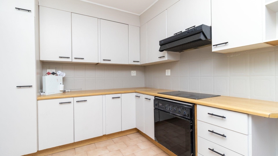 6 Bedroom Property for Sale in Freeway Park Gauteng