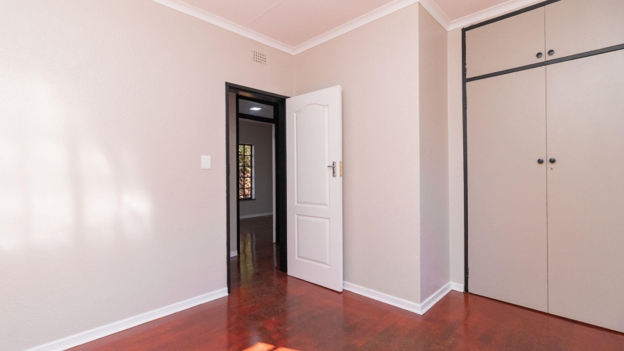6 Bedroom Property for Sale in Freeway Park Gauteng
